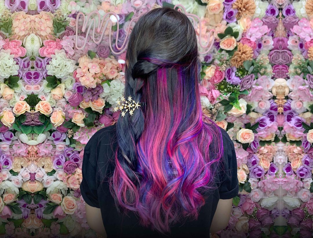 Fashion Color Rambut: Teknik Highlight, Balayage & Peek a Boo