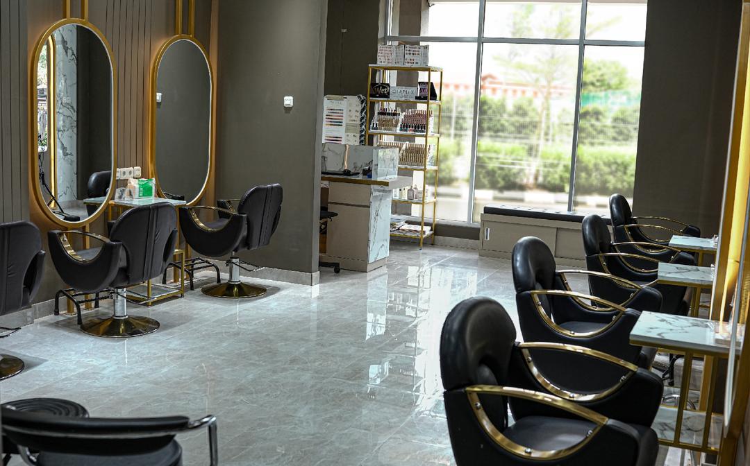Moir Salon Serpong