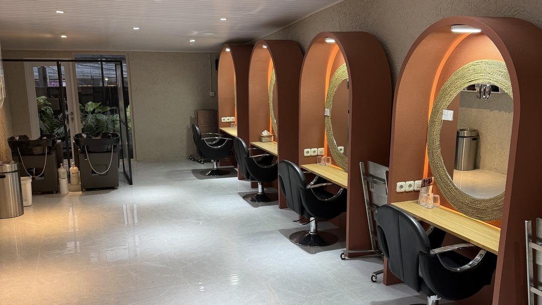 Moir Salon Jatiwaringin