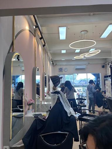 Moir Salon Cibubur